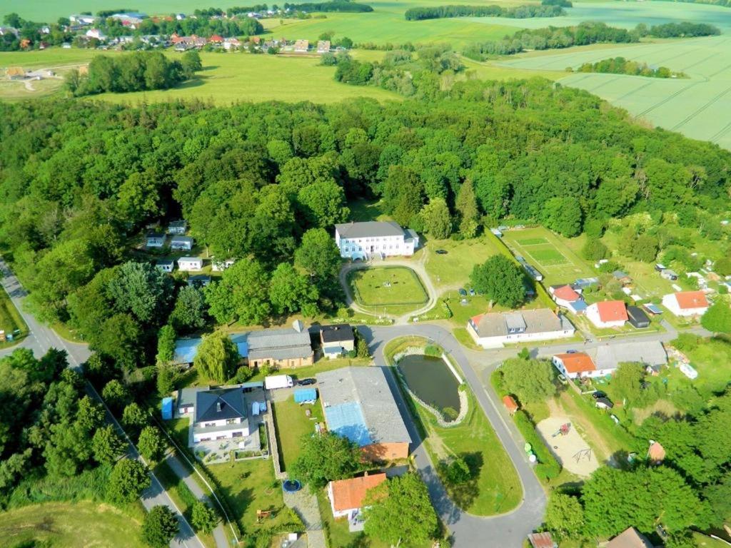 Bungalowpark Am Salzhaff Klein Stromkendorf Esterno foto